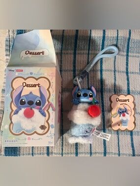 MINISO - Dessert Stitch